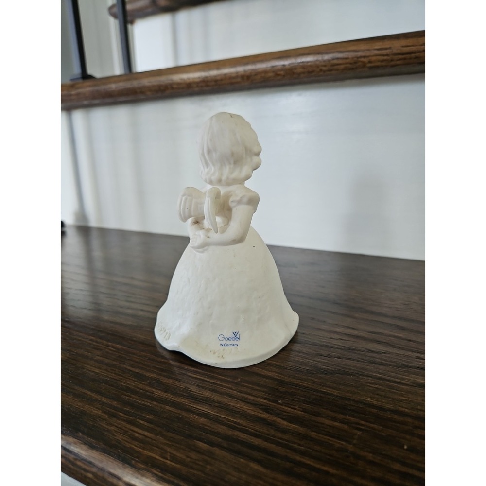 Goebel‎ W. Germany Bisque Angel Bell Figurine 1973 White Matte Finish 5" Tall - Picture 4 of 5